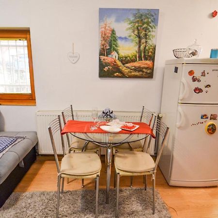 Blacksmith Apartment + Free Private Parking SJJ Exterior foto