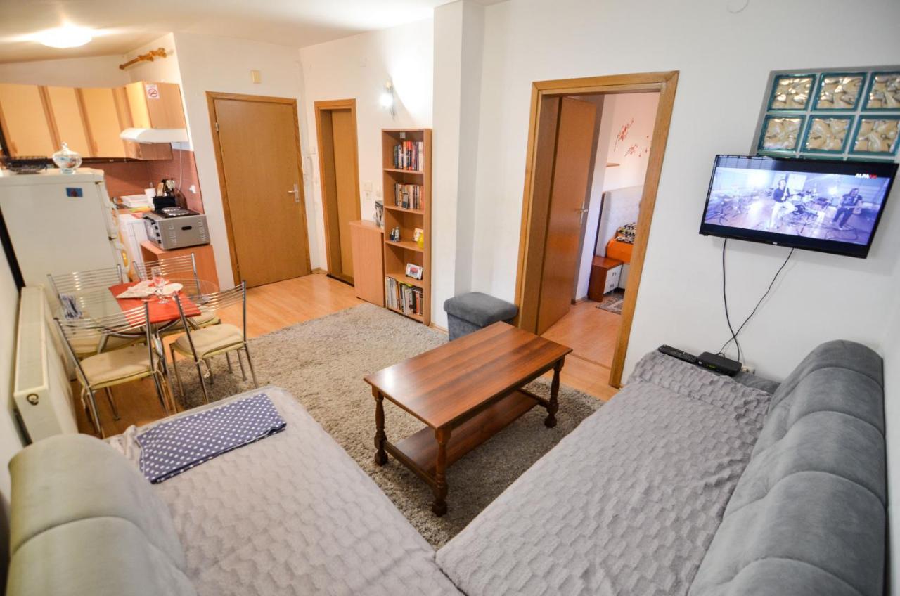 Blacksmith Apartment + Free Private Parking SJJ Exterior foto