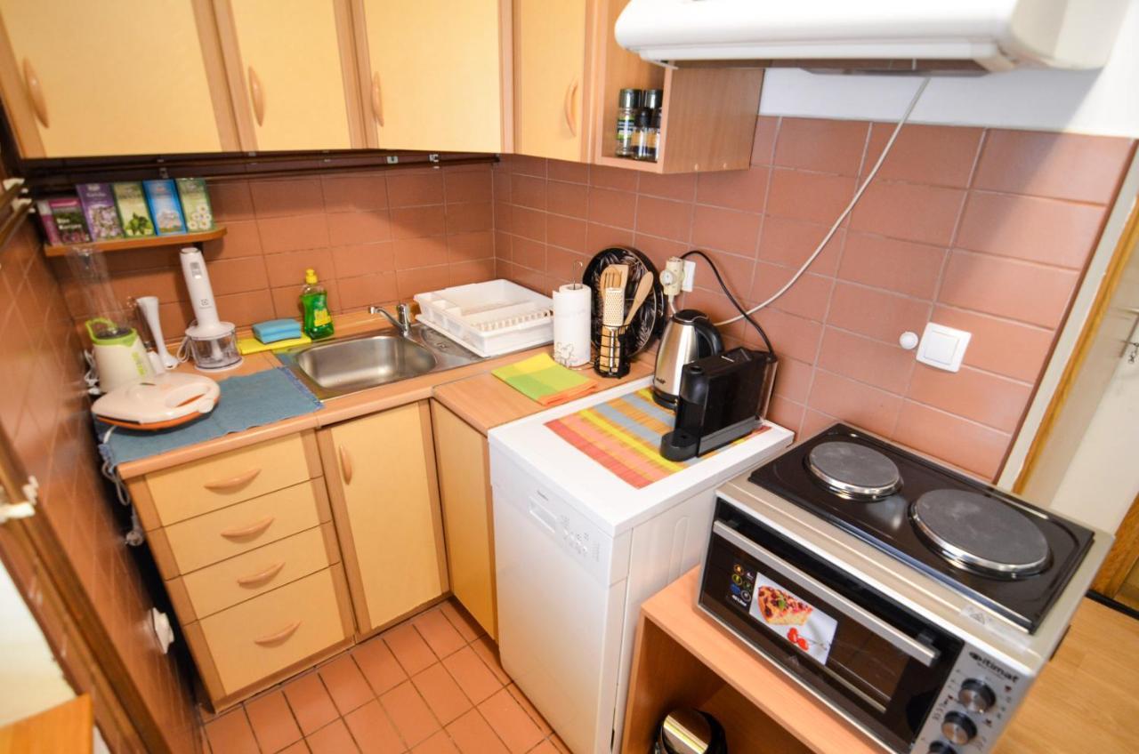 Blacksmith Apartment + Free Private Parking SJJ Exterior foto